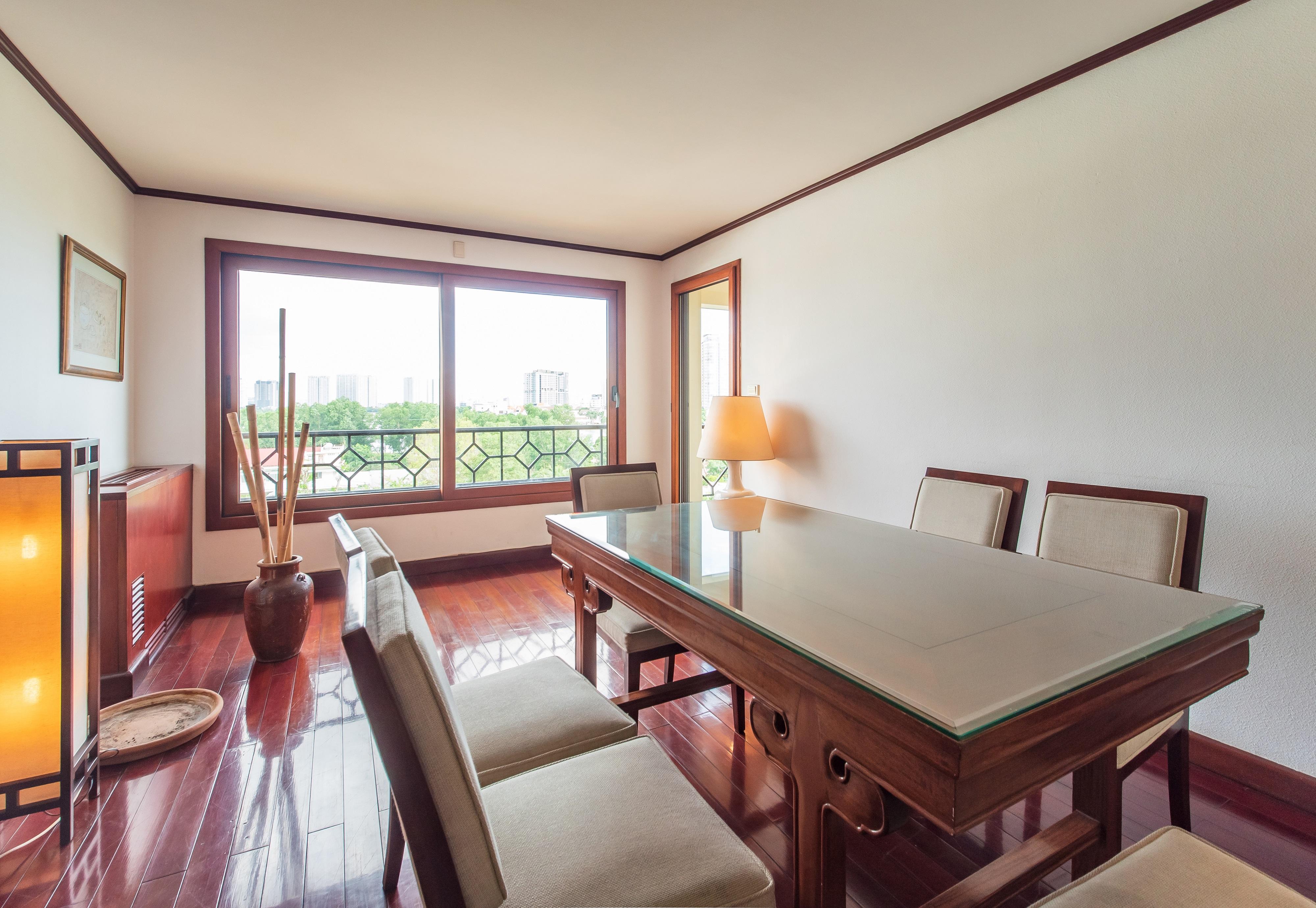 Saigon Domaine Luxury Residences Хошимин Екстериор снимка