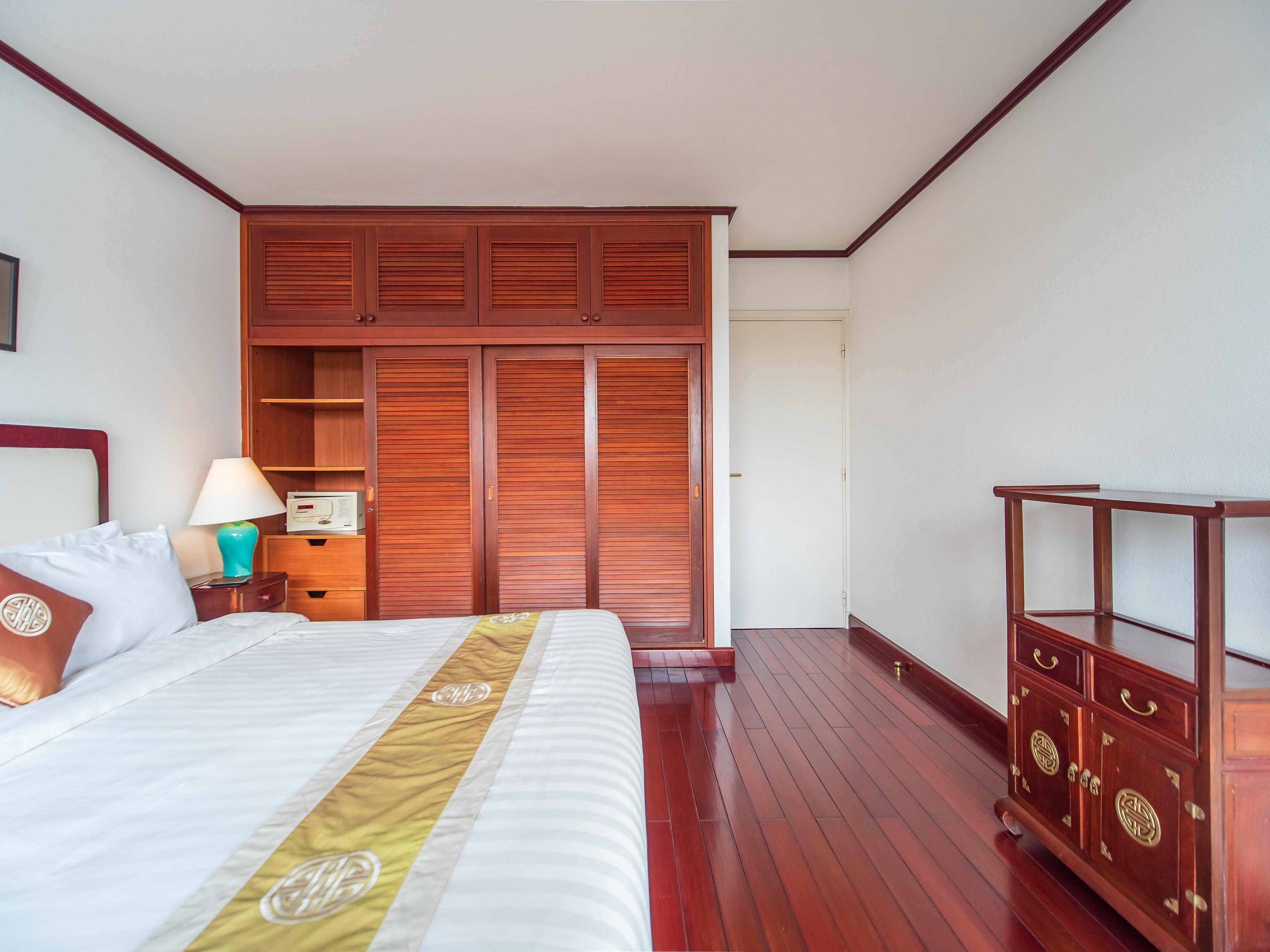 Saigon Domaine Luxury Residences Хошимин Екстериор снимка