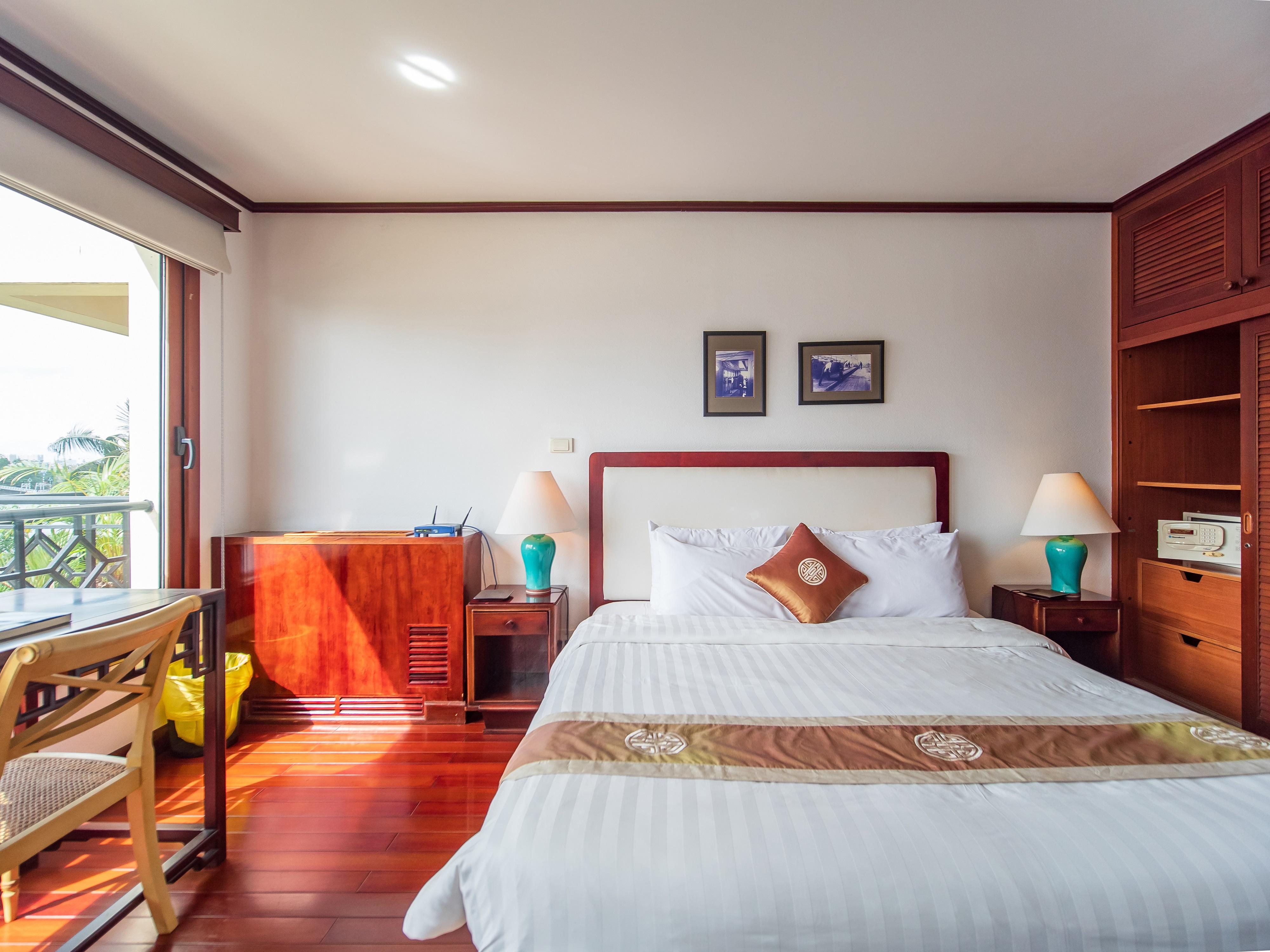 Saigon Domaine Luxury Residences Хошимин Екстериор снимка