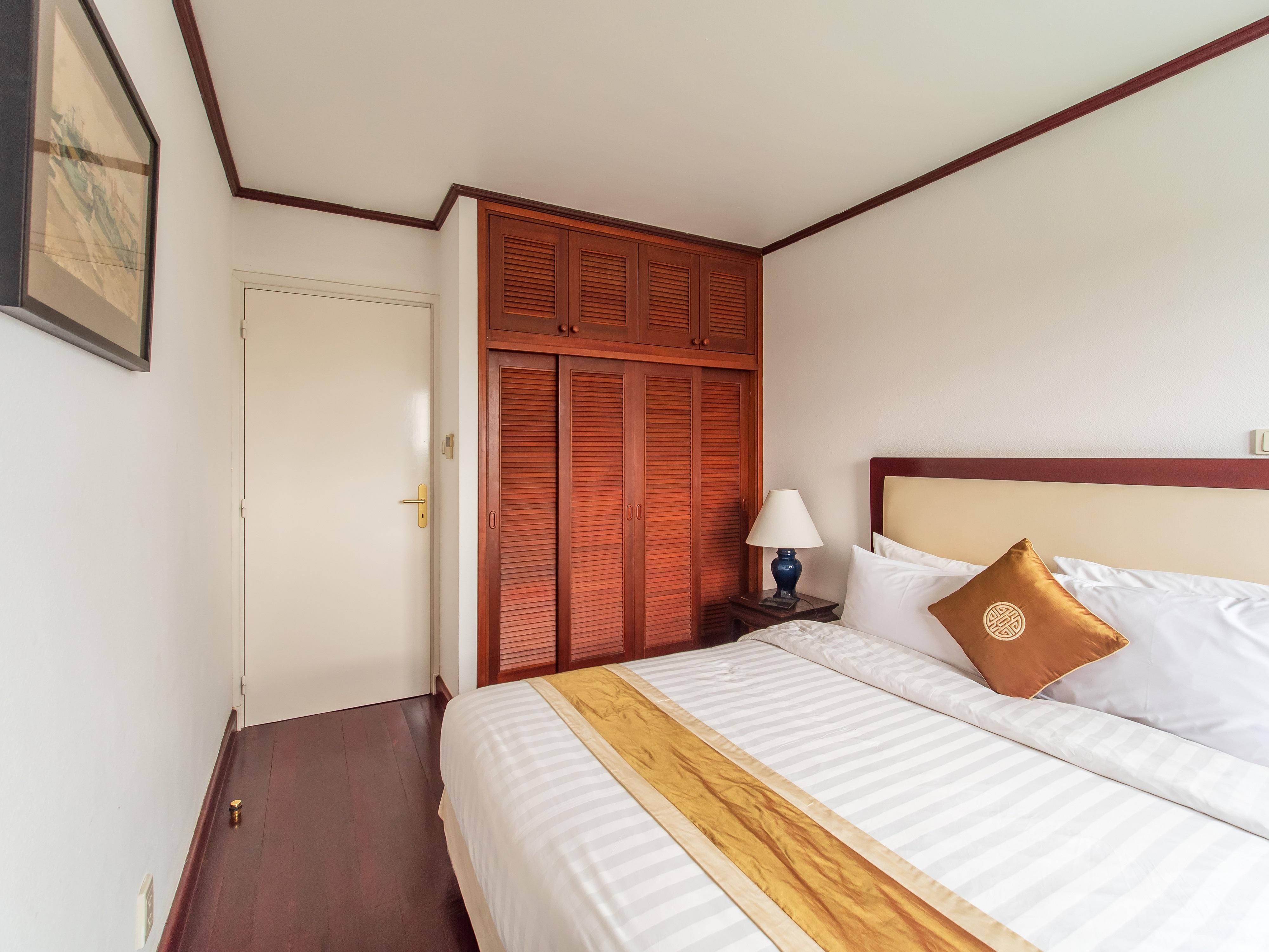 Saigon Domaine Luxury Residences Хошимин Екстериор снимка
