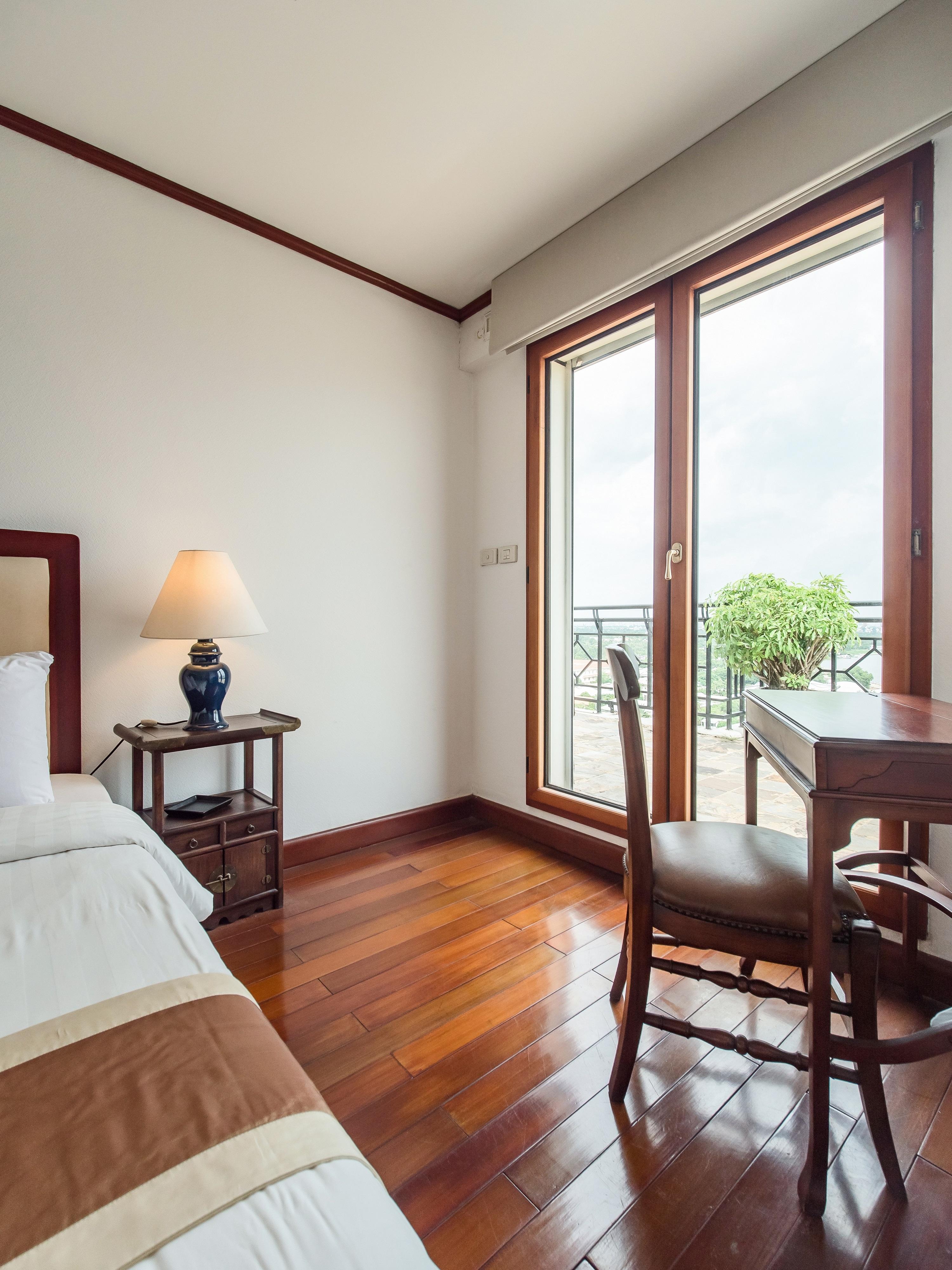 Saigon Domaine Luxury Residences Хошимин Екстериор снимка