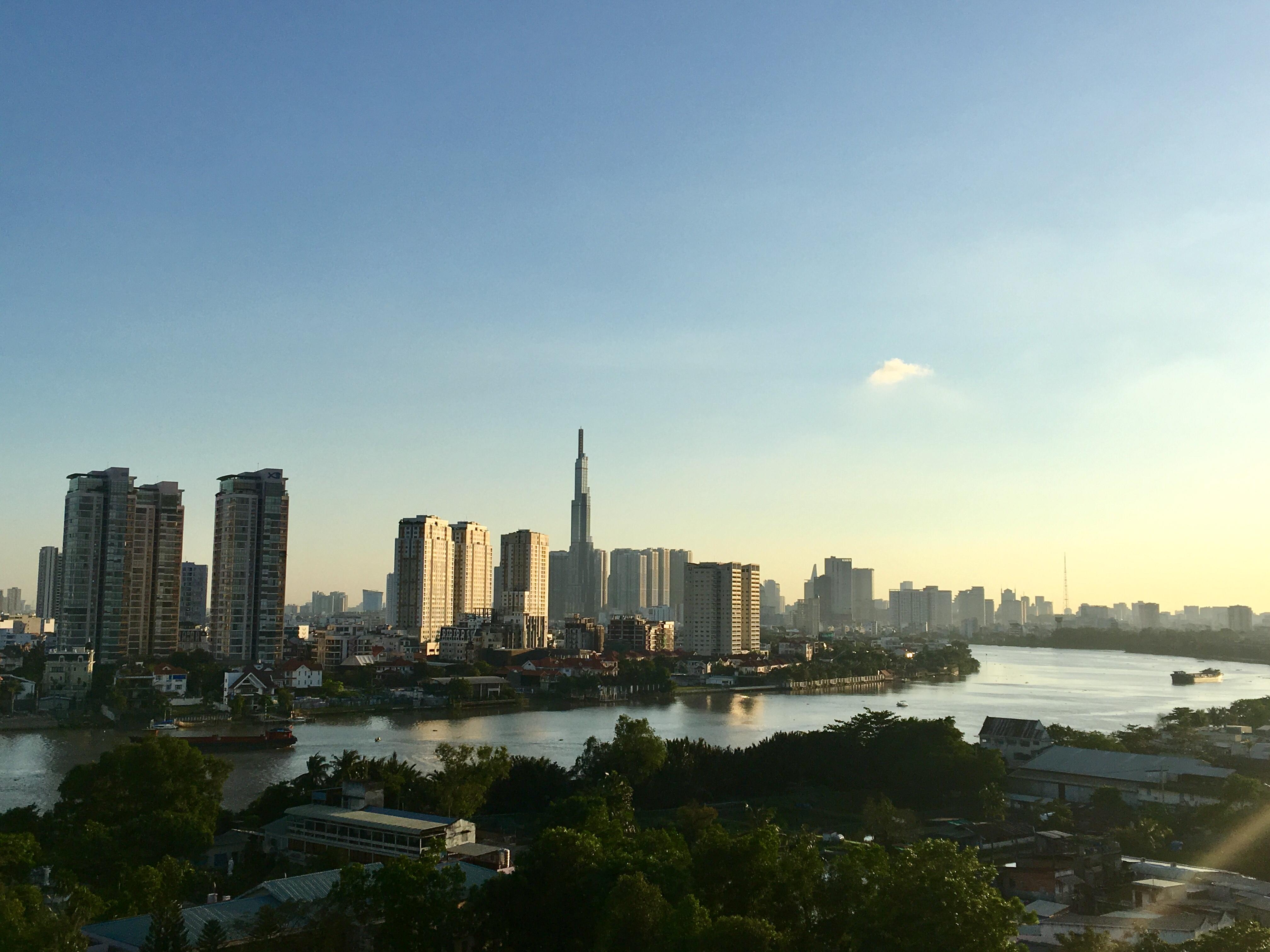 Saigon Domaine Luxury Residences Хошимин Екстериор снимка