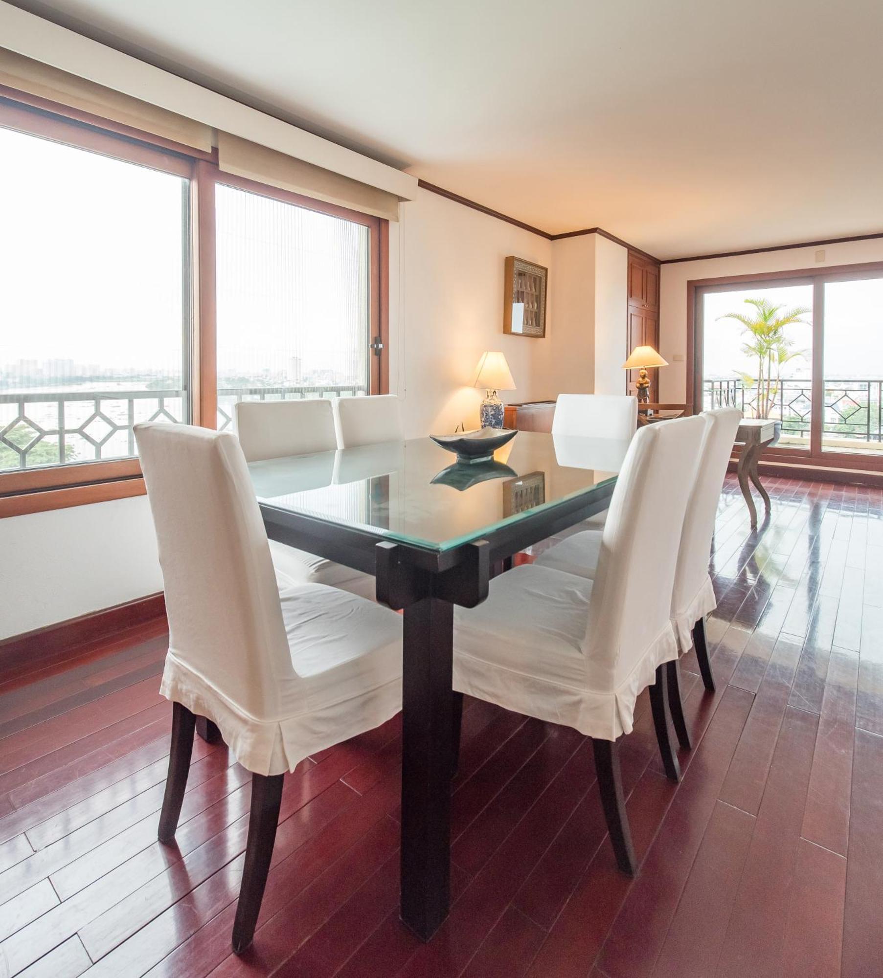 Saigon Domaine Luxury Residences Хошимин Екстериор снимка